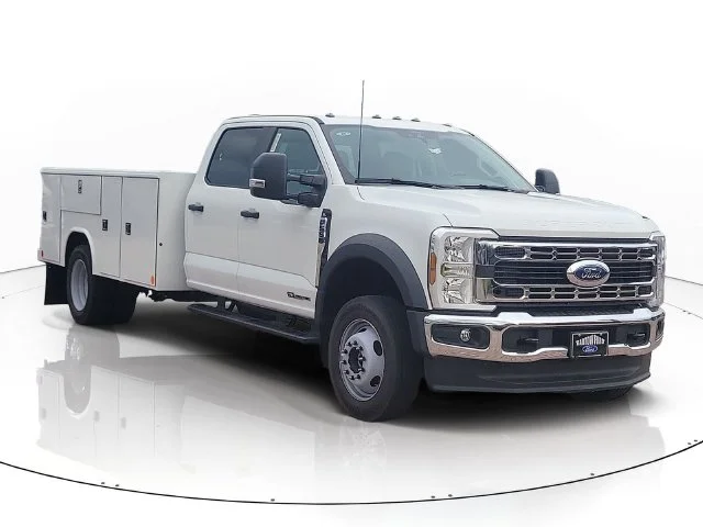 New 2026 Oxford White Ford XL image 3