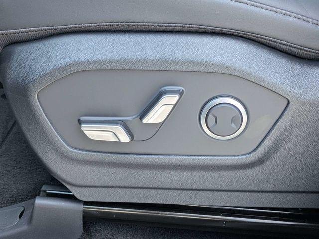 New 2027 Black Hyundai SEL AWD image 21
