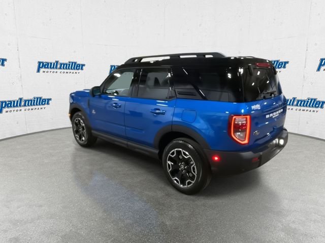 Used 2025 Velocity Blue Metallic Ford Outer Banks image 8