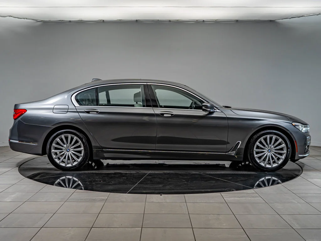 Used 2016 Gray Metallic BMW 740i image 4