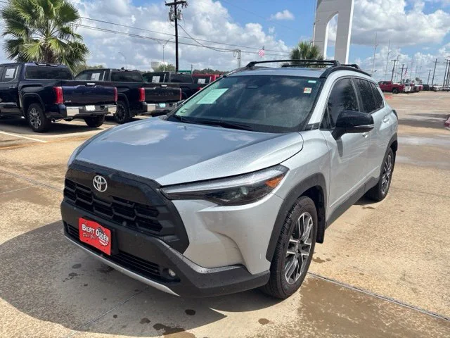 Used 2026 Silver Toyota XLE image 3