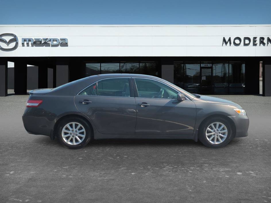 Used 2010 Magnetic Gray Metallic Toyota XLE image 6