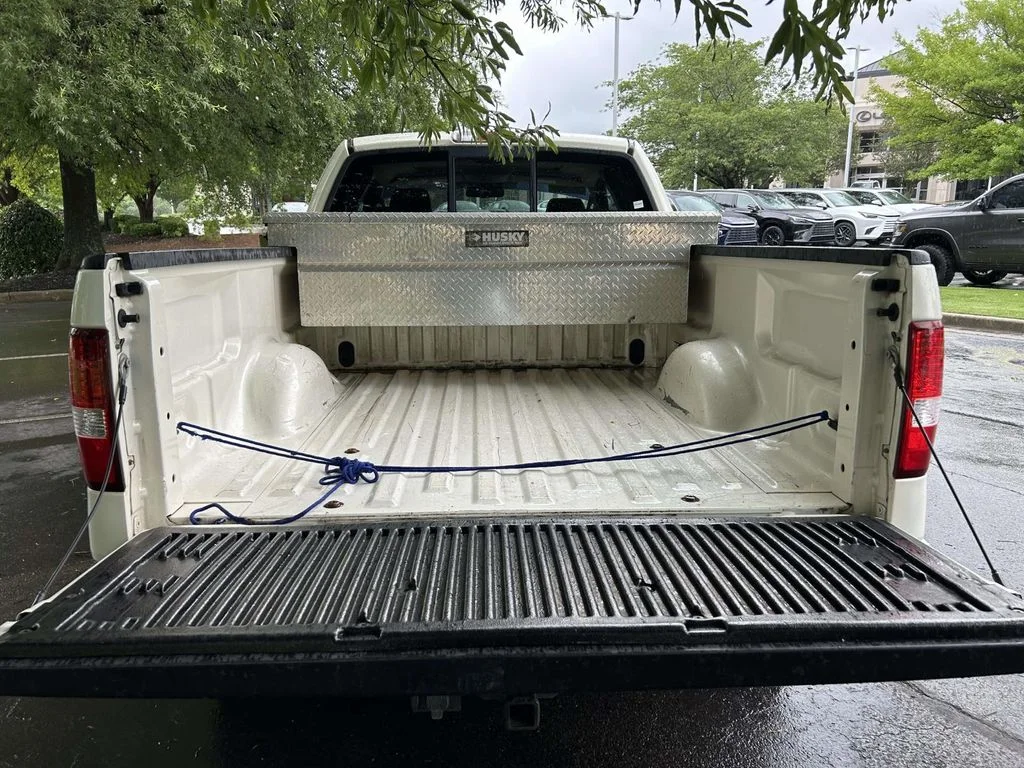 Used 2007  Ford Lariat image 8