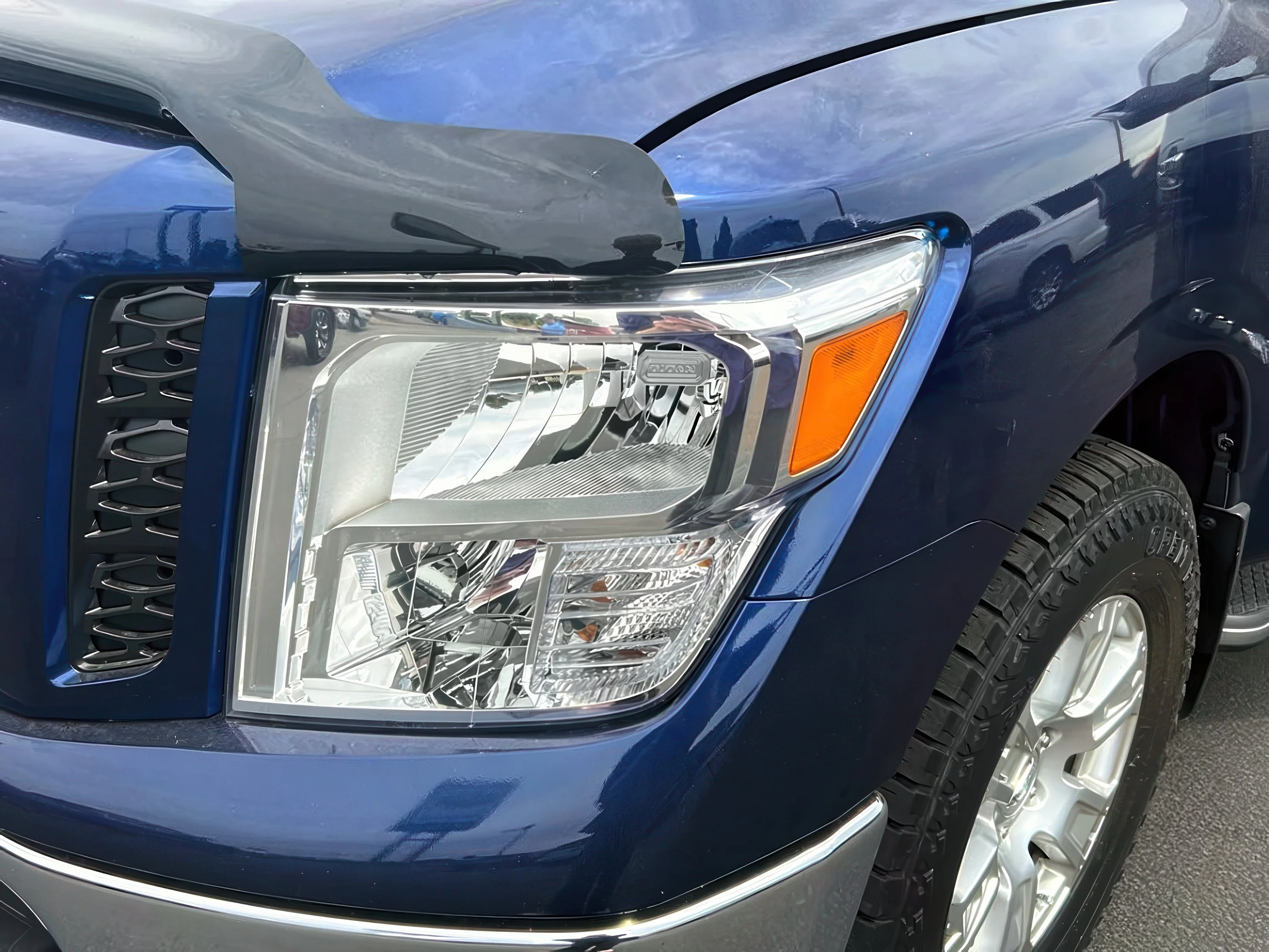 2019 Nissan Titan SV - Photo 10