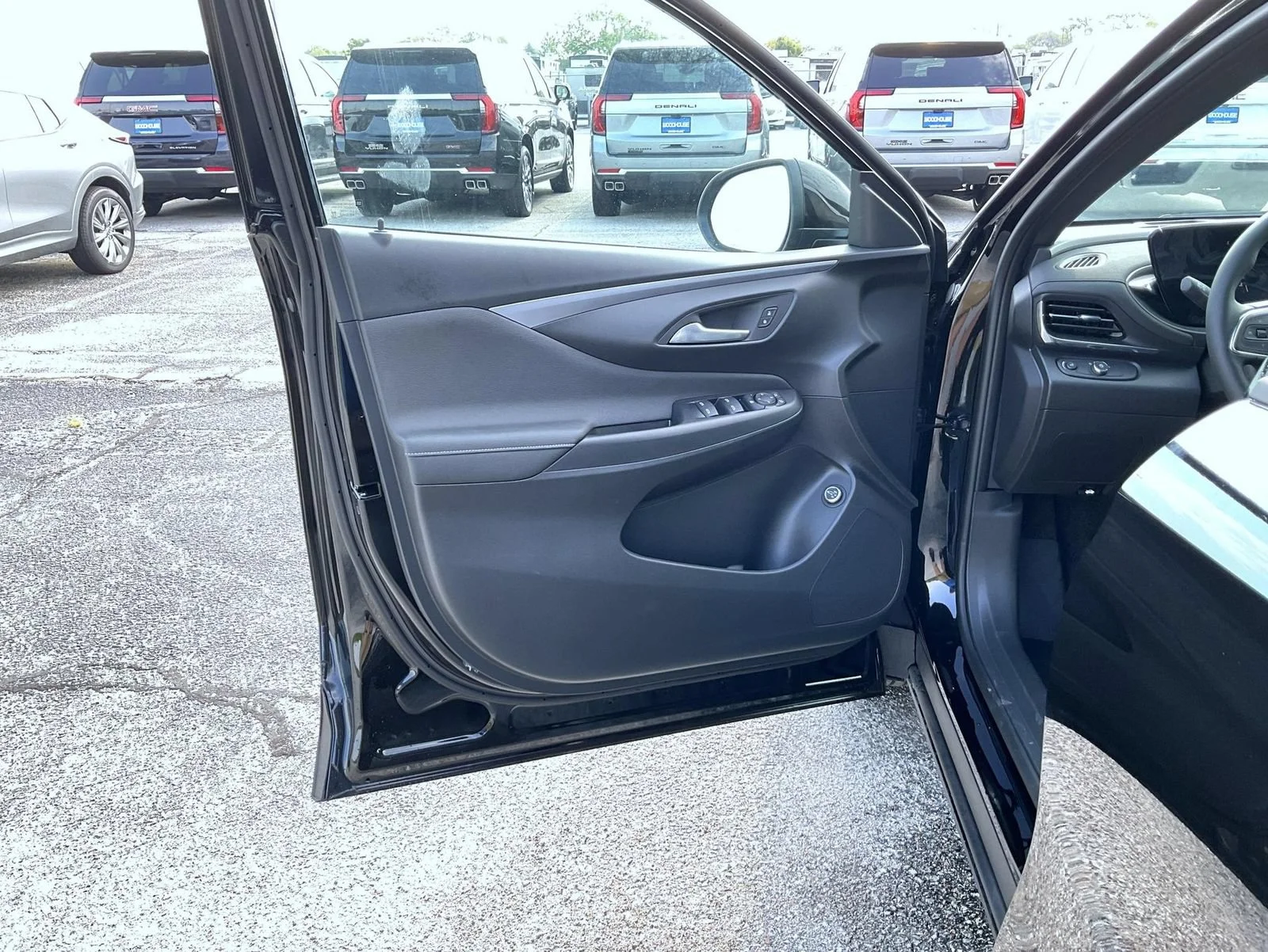 New 2026 Ebony Twilight Metallic Buick Preferred image 9