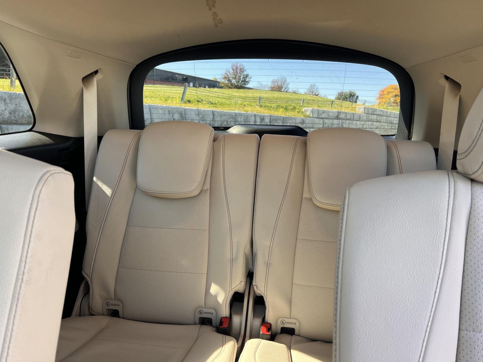 Used 2024  Mercedes-Benz  image 21