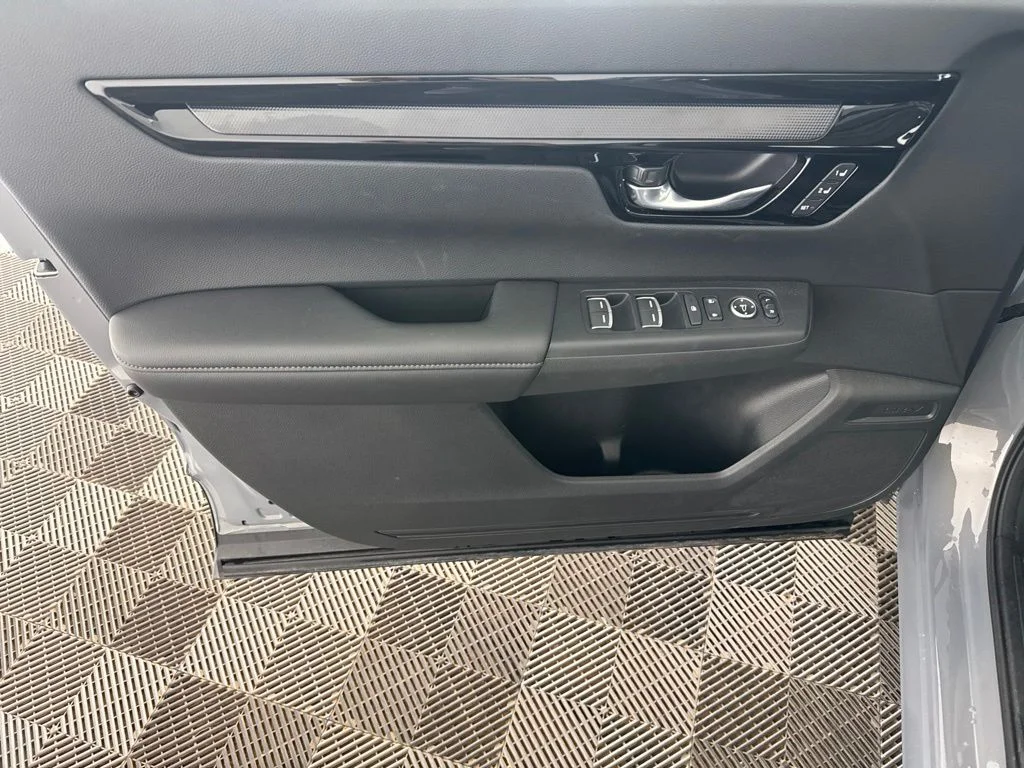 Used 2026 Gray Honda EX-L image 23