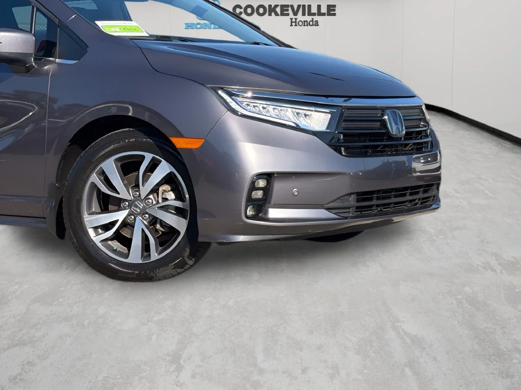 Used 2022 Modern Steel Metallic Honda Touring image 3