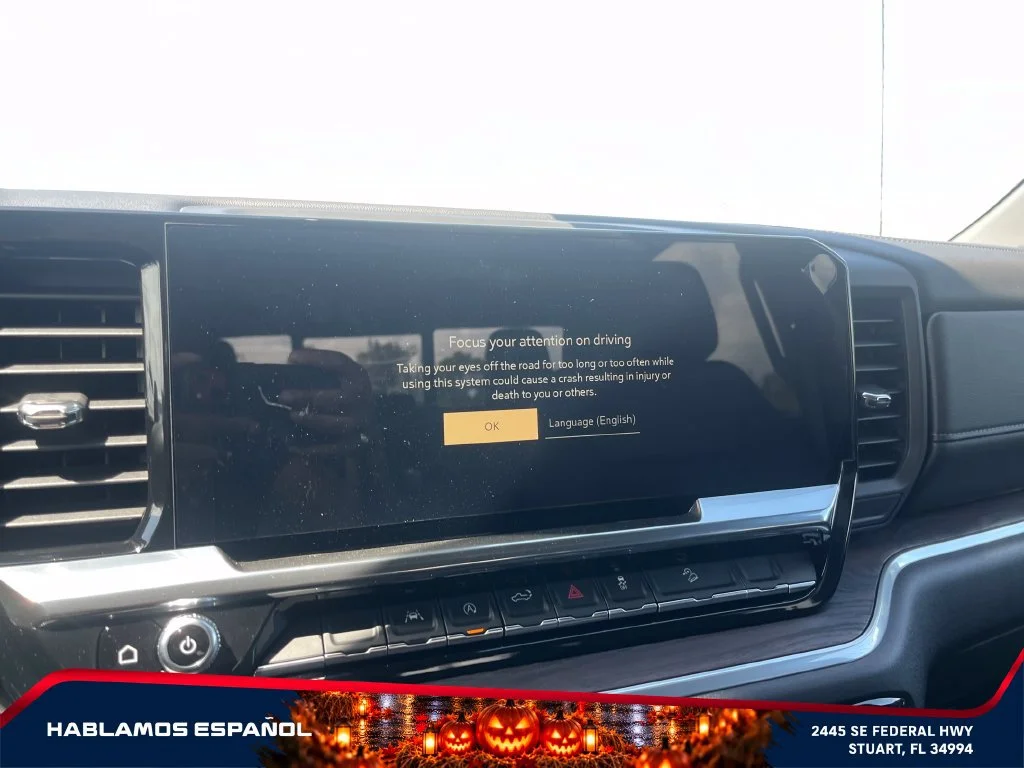 New 2026 Summit White GMC SLT image 30