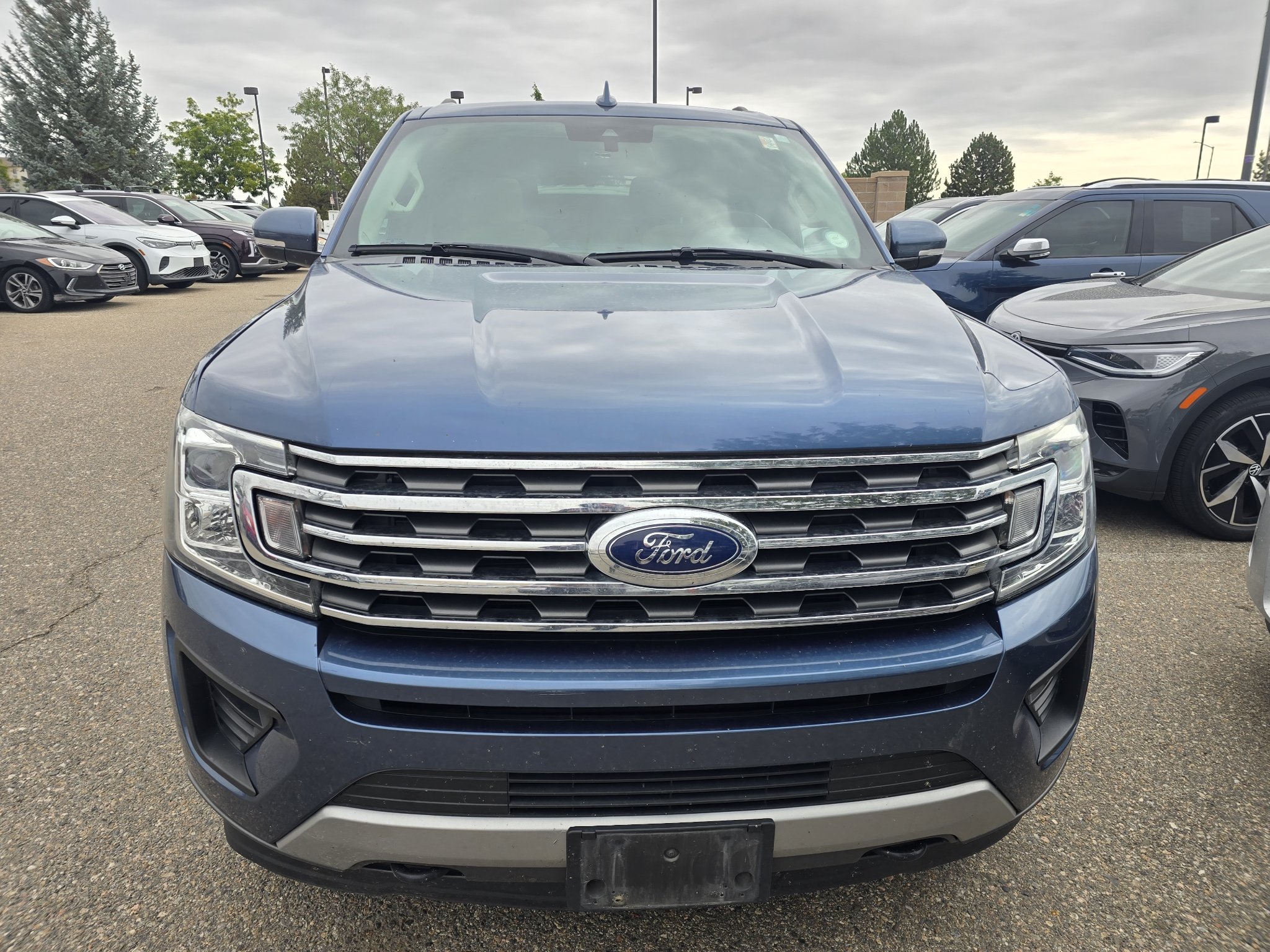 Used 2020 Blue Metallic Ford XLT image 8