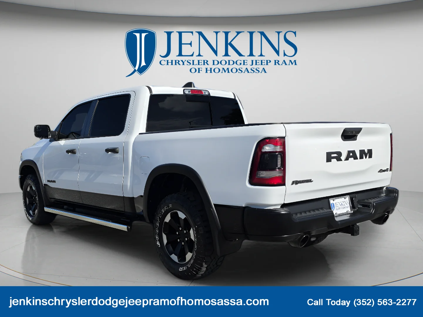 Used 2023 Bright White Clearcoat Ram Rebel image 7