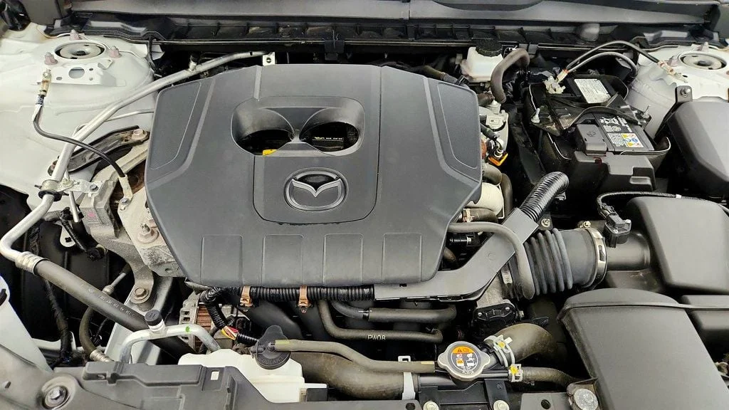 Used 2025 Wind Chill Pearl Mazda 2.5 S Preferred Package AWD image 26