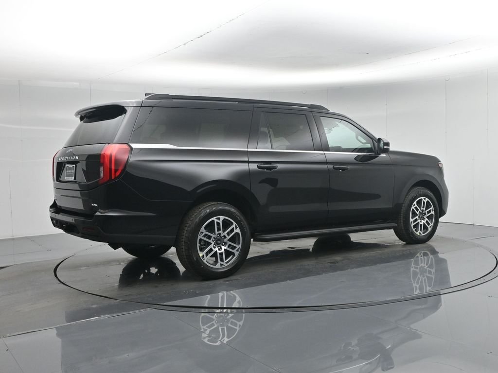 New 2026 Agate Black Metallic Ford Active image 30