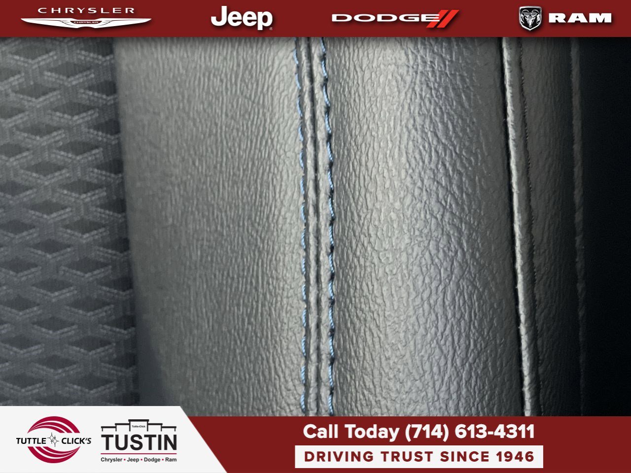 New 2026 Diamond Black Crystal Pearlcoat Jeep Latitude image 26