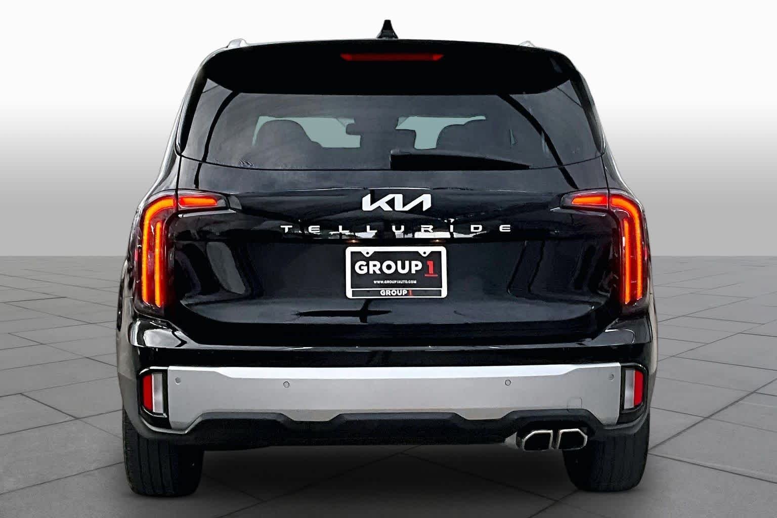 Pre-Owned 2023 Kia Telluride EX