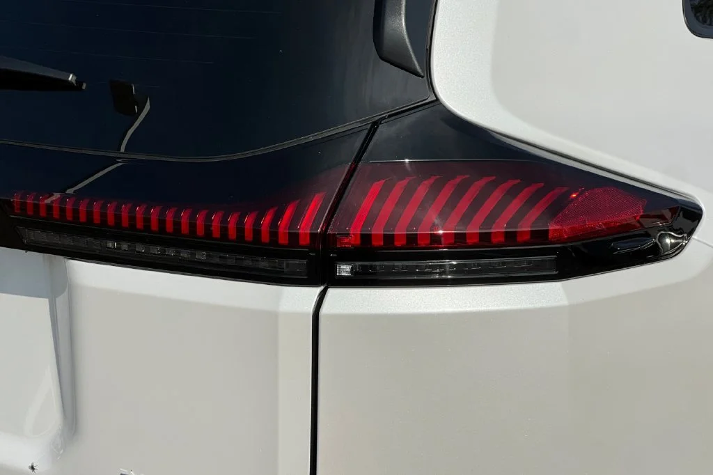 New 2026  Toyota XLE Premium image 32