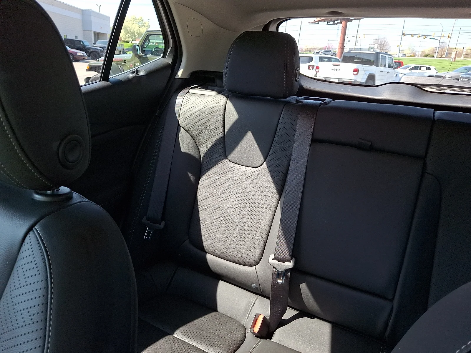 Used 2021 Gray Buick Essence Sport Touring image 19