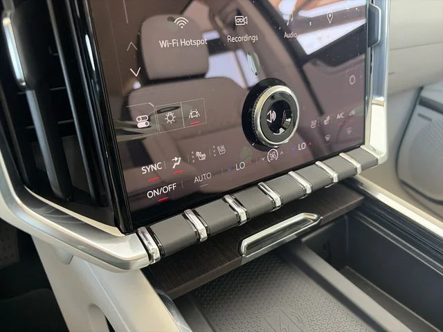 New 2027 White GMC Denali image 19