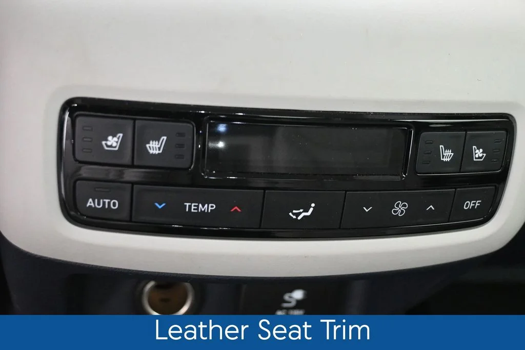 Used 2024 White Hyundai Limited image 16