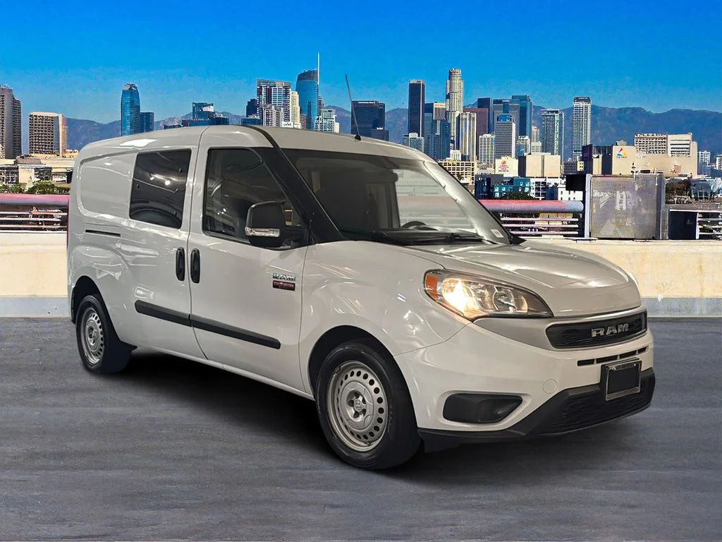 Used 2022 White Ram Base image 3