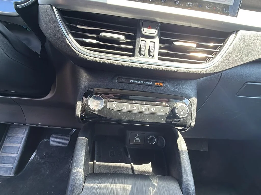 Used 2024 Carbonized Grey Metallic Ford Platinum image 20