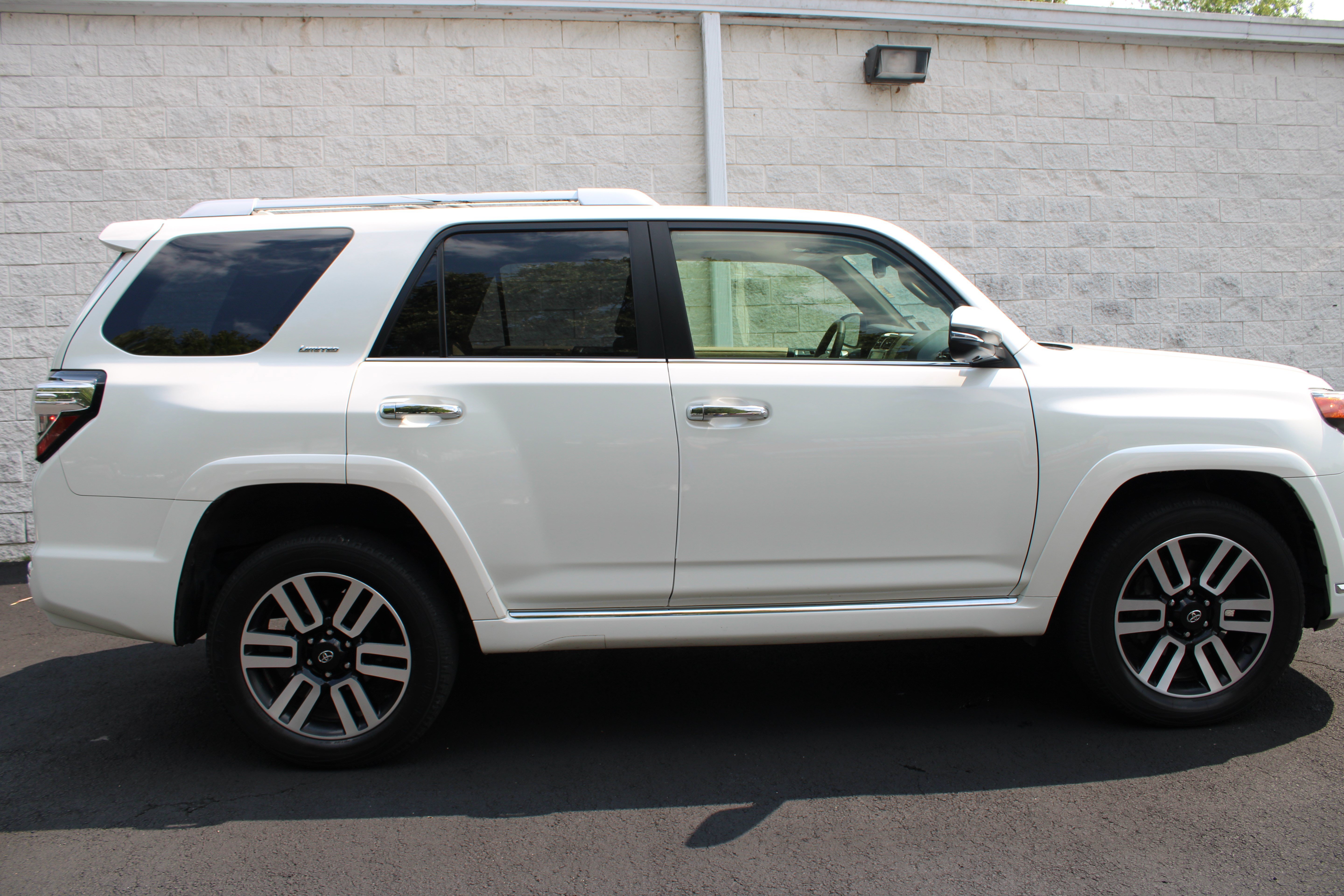 Used 2023 Blizzard Pearl Toyota Limited image 4