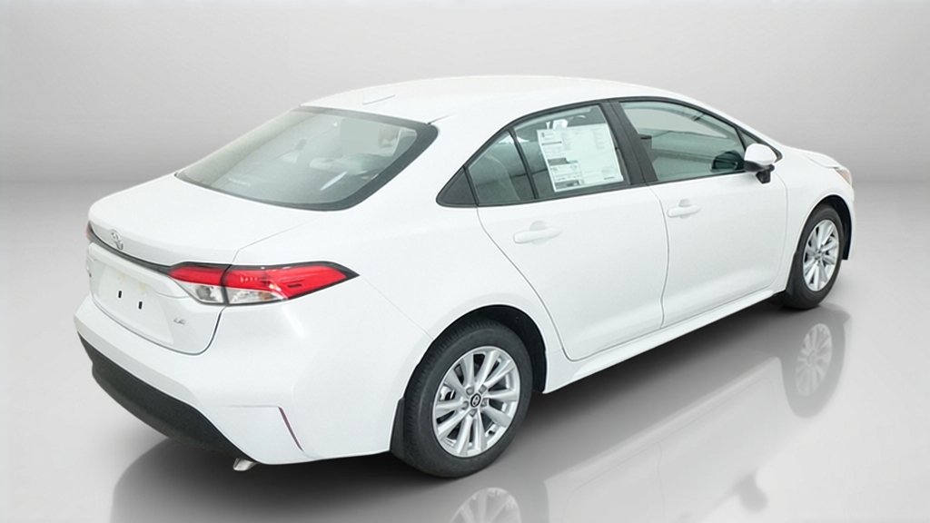 New 2027 Wind Chill Pearl Toyota LE image 20