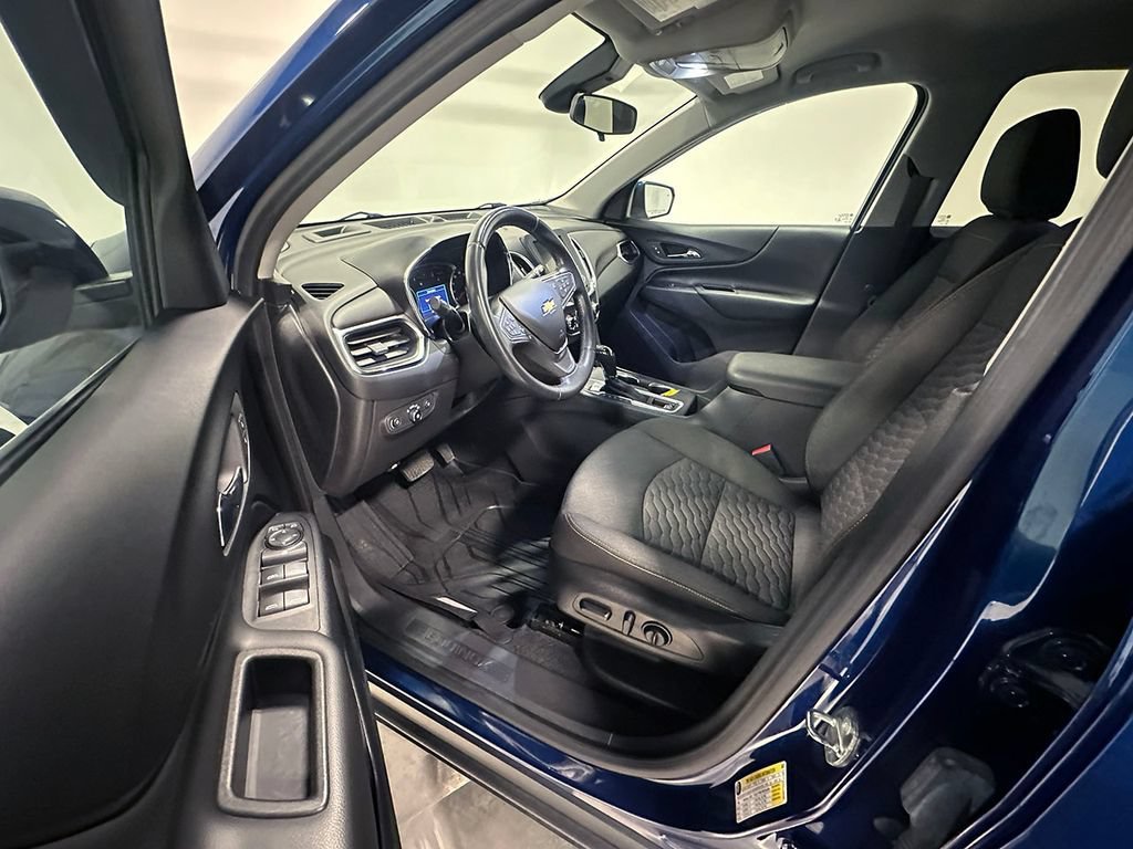 Used 2020 PACIFIC BLUE METALLIC Chevrolet LT image 21