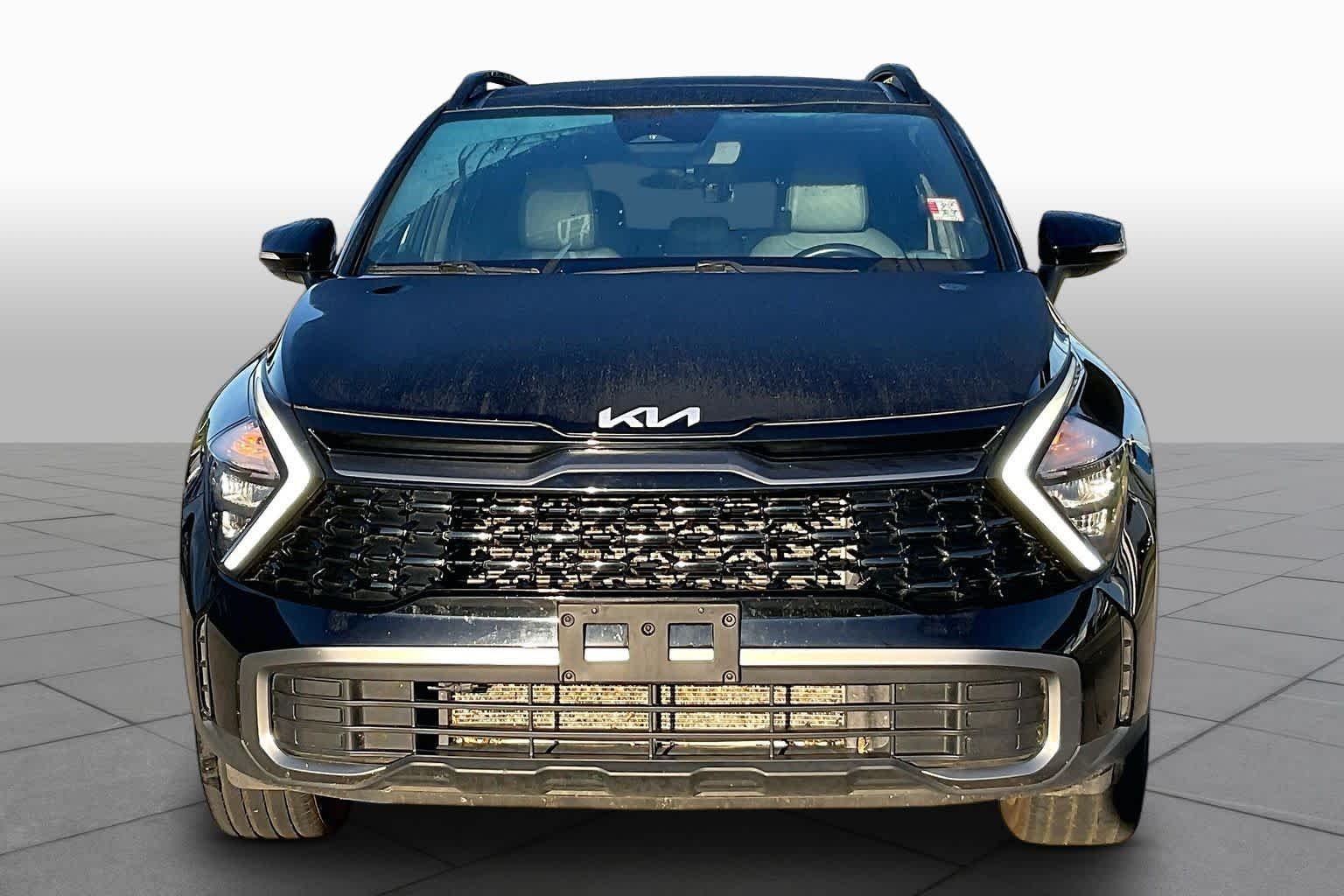 Used 2023 Ebony Black Kia X-Line image 4