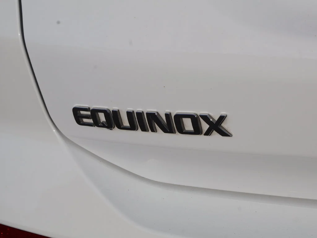 Used 2024 White Chevrolet Premier image 8