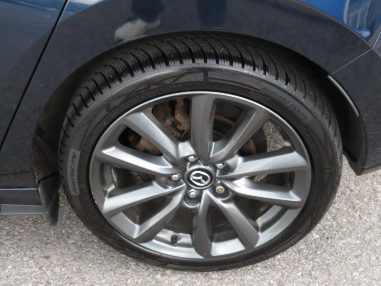 Used 2023  MAZDA  image 15