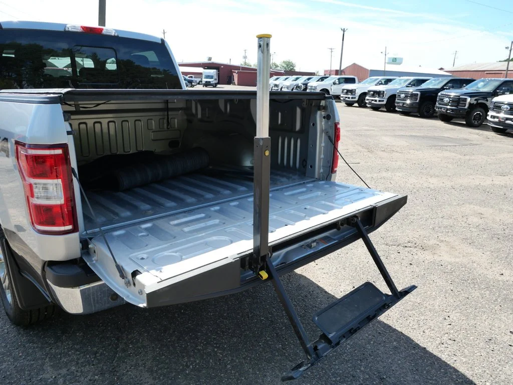 Certified Used 2019 Silver Ford XLT image 9