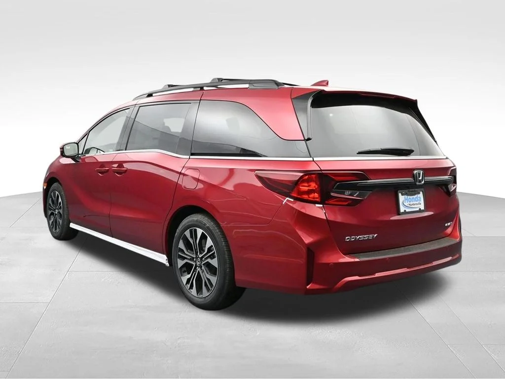 New 2026 Radiant Red Metallic II Honda Elite image 5