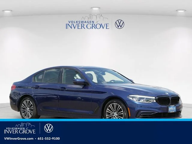 2019 BMW 5 Series 540i xDrive Sedan's photo