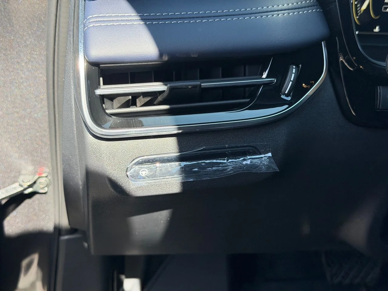 New 2027 GRAPHITE SHADOW INFINITI Sport AWD image 16