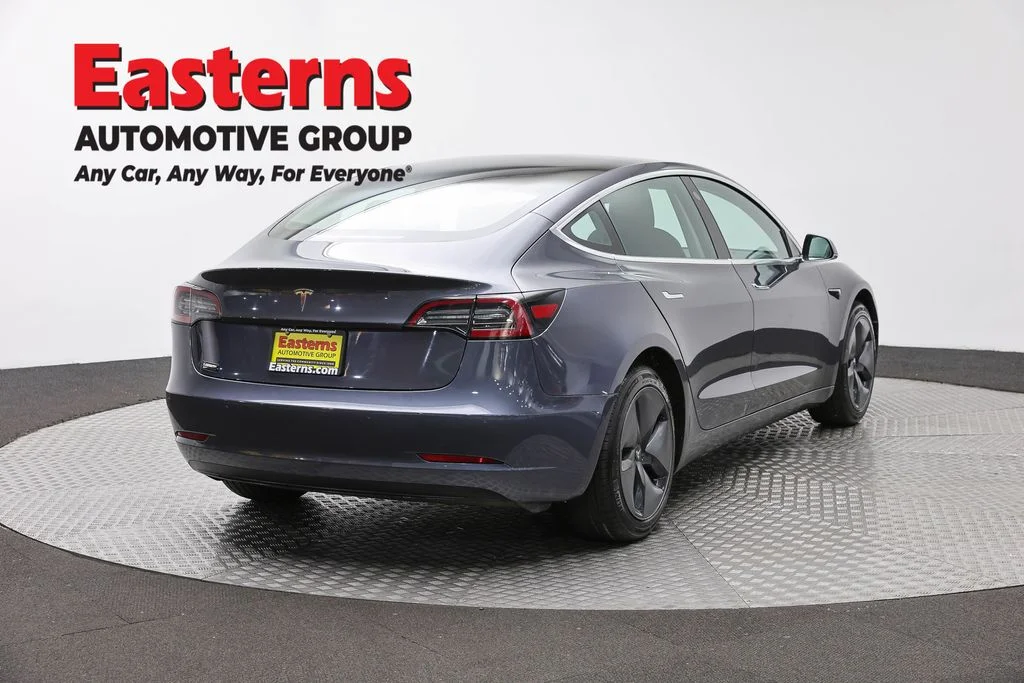Used 2019 Gray Tesla Standard image 61