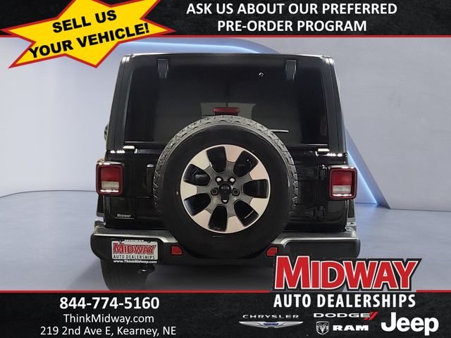 Used 2021 Black Jeep Unlimited Sahara image 4