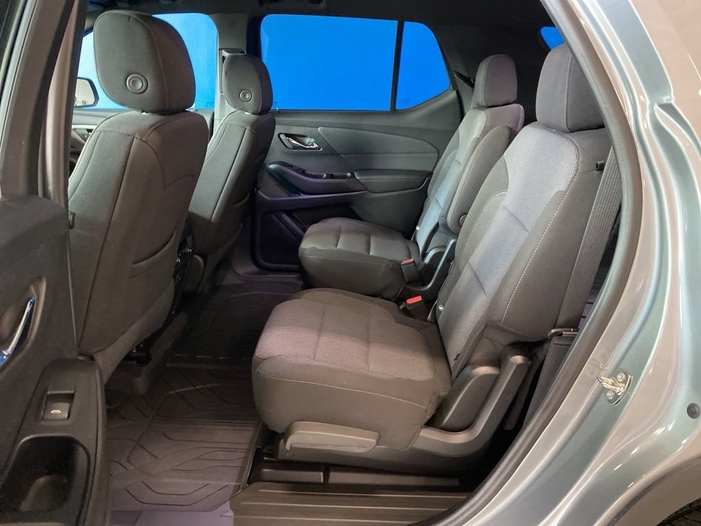 Used 2023 STERLING GRAY METALLIC Chevrolet LT Cloth image 11