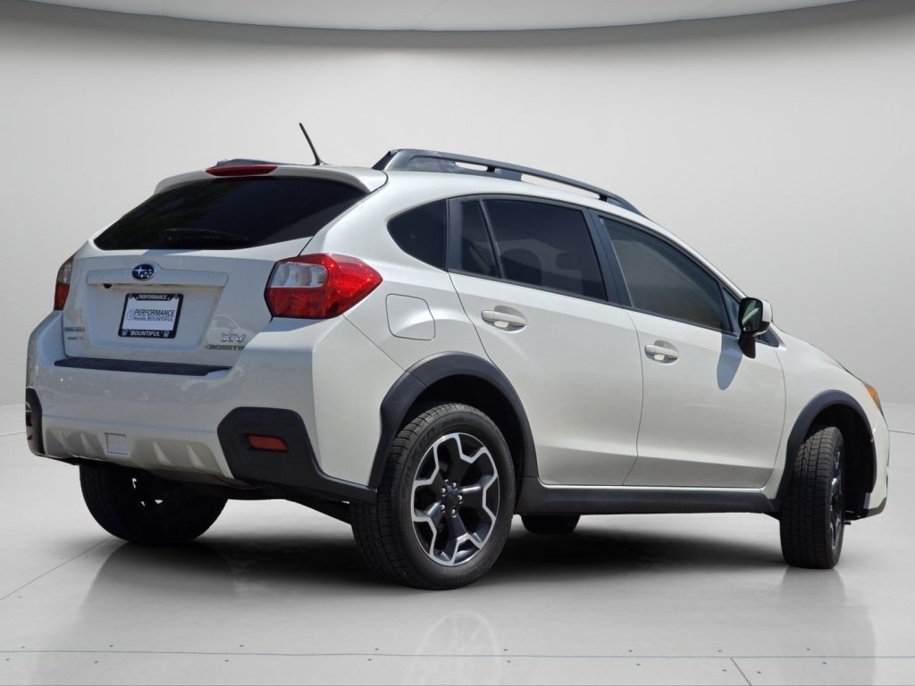Used 2014 Satin White Pearl Subaru Limited image 20