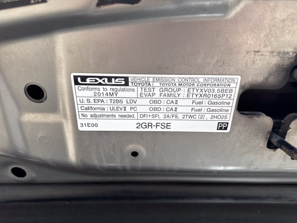 Used 2014 Atomic Silver Lexus 4DR SDN RWD image 30