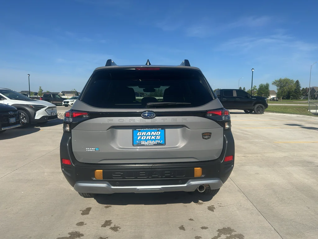 New 2026 RIVER ROCK PEARL Subaru Wilderness image 6