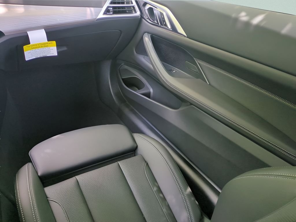 2026 BMW 4 Series 430i - Photo 17