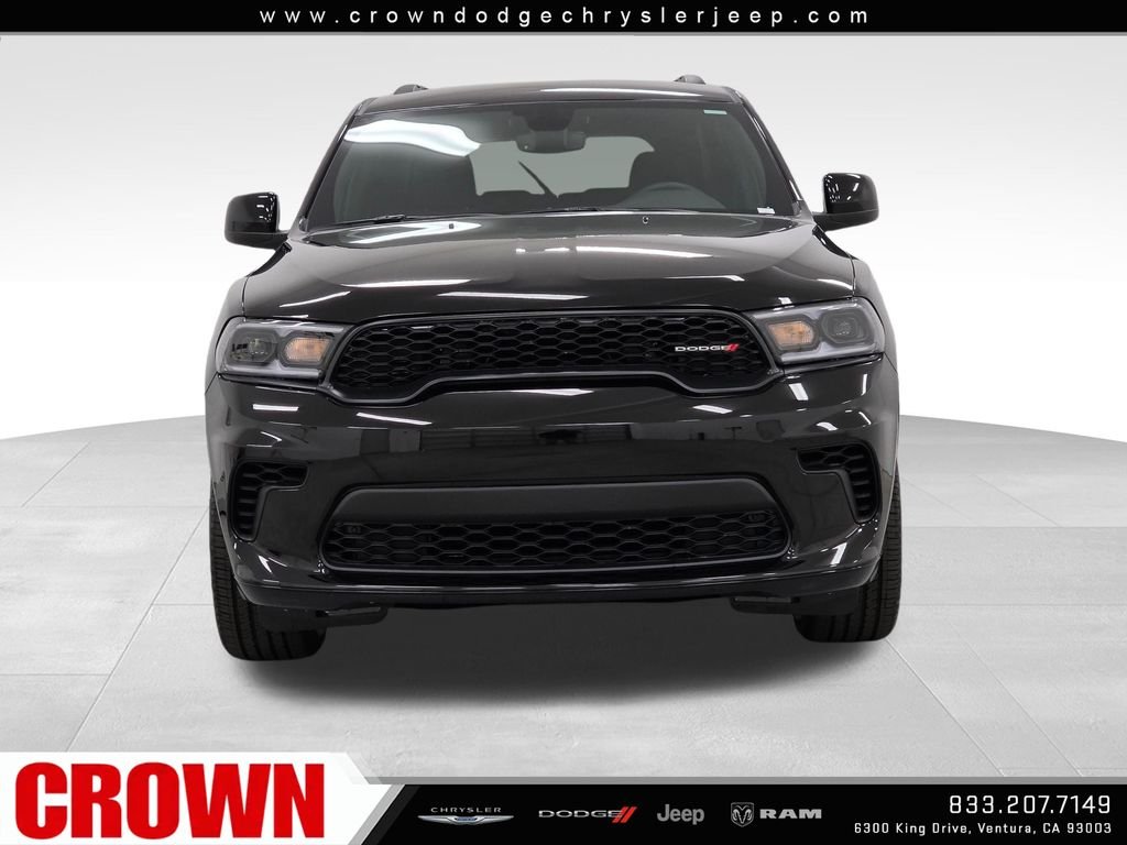 New 2026 Diamond Black Clear-Coat Exterior Paint Dodge GT image 2
