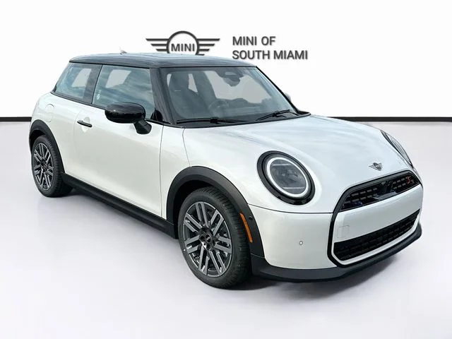 2026 MINI Hardtop Cooper S Signature's photo