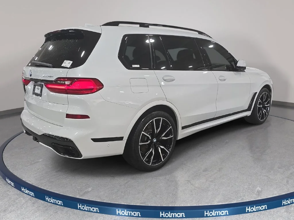 Used 2022 Mineral White Metallic BMW xDrive40i image 6