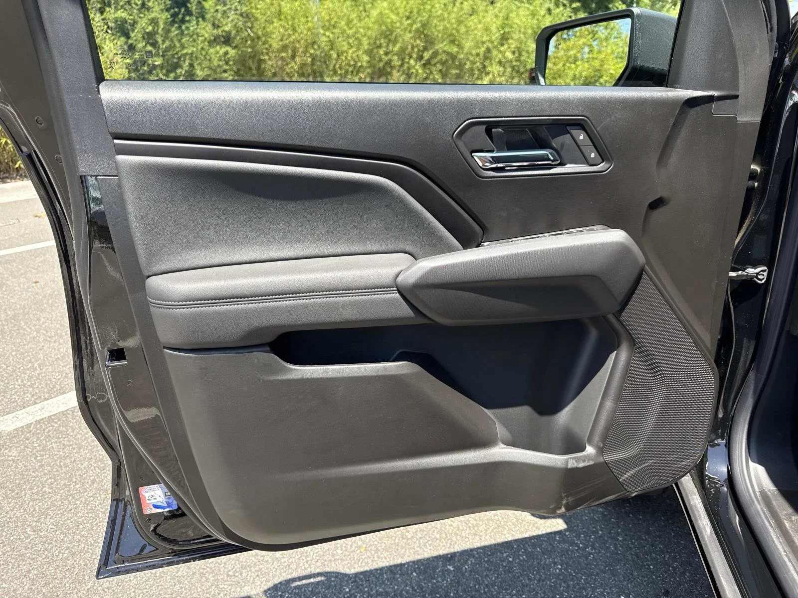 2026 Chevrolet Colorado LT - Photo 17