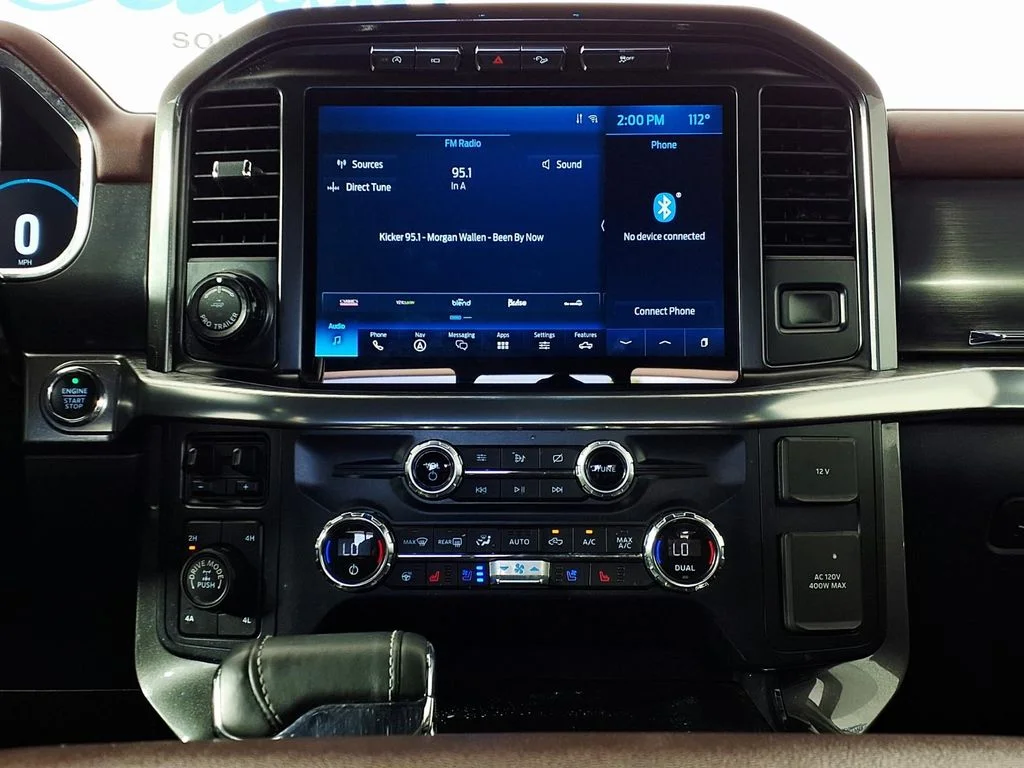 Used 2021 White Ford Lariat image 24
