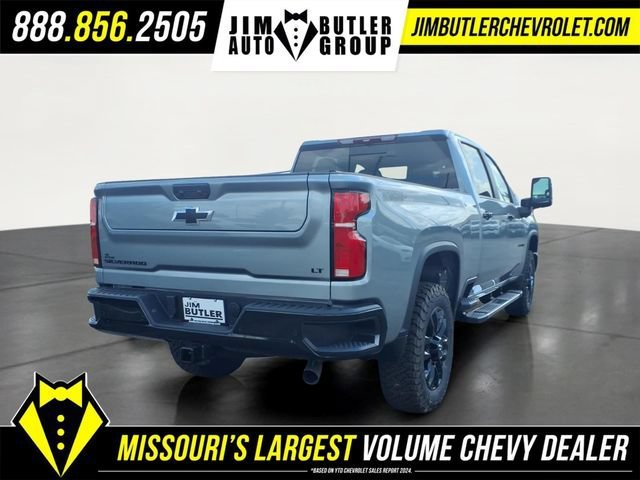 New 2026 Sterling Gray Metallic Chevrolet LT image 21