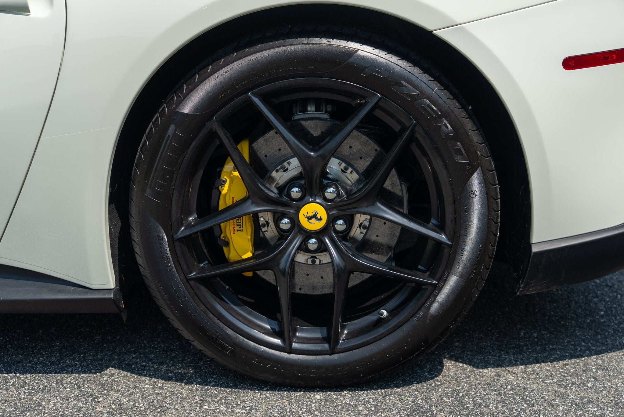 Certified Used 2017 Bianco Avus Ferrari  image 10