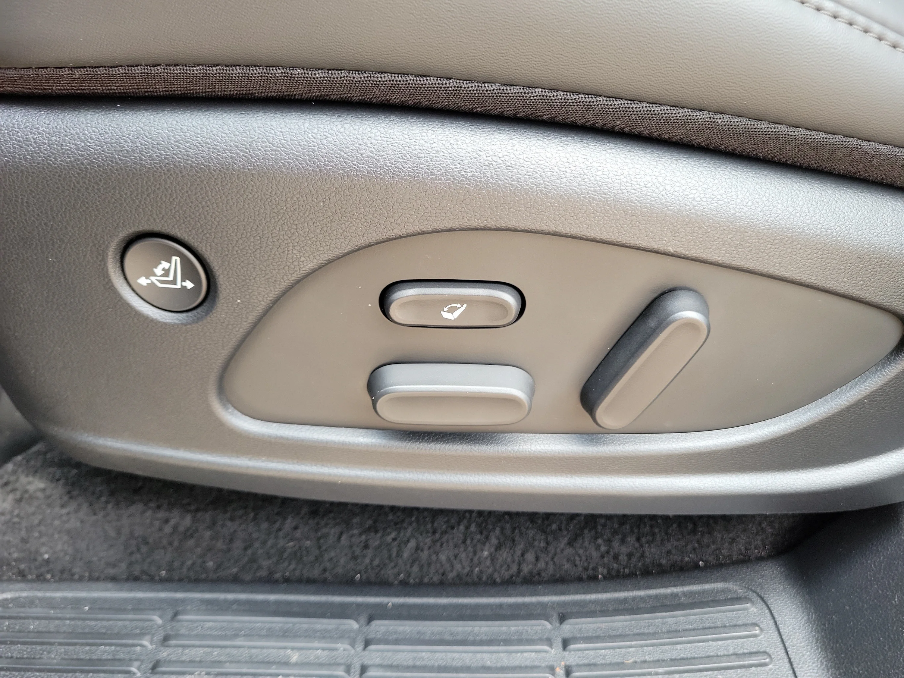 Used 2026 Ecotronic Gray Pearl Hyundai Calligraphy image 13